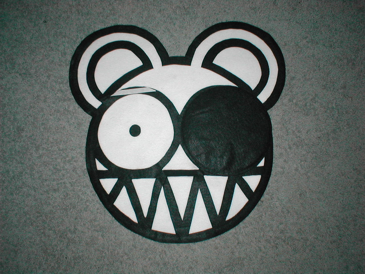 COR Radiohead Bear C06.JPG