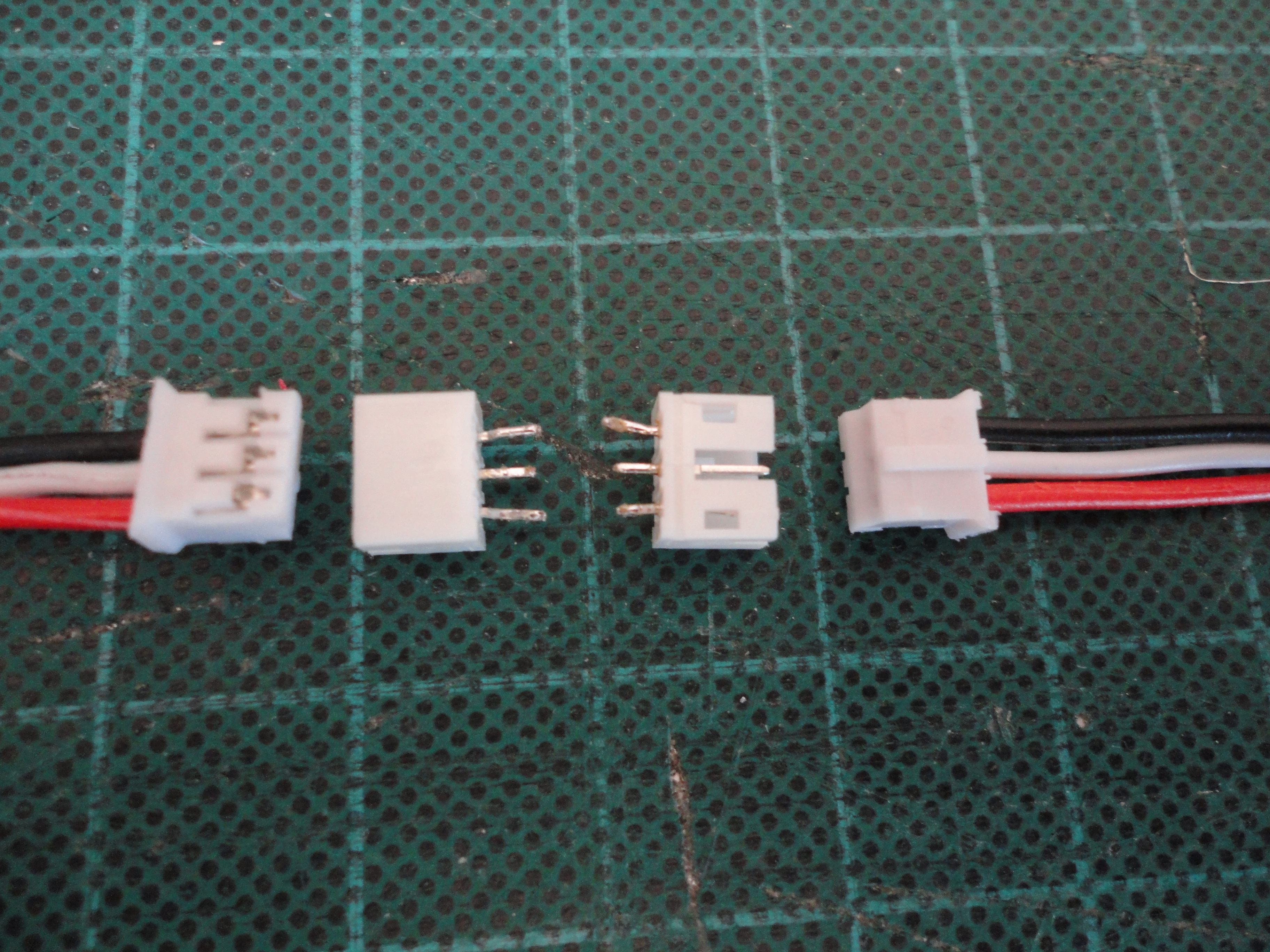 CableConnector02.JPG