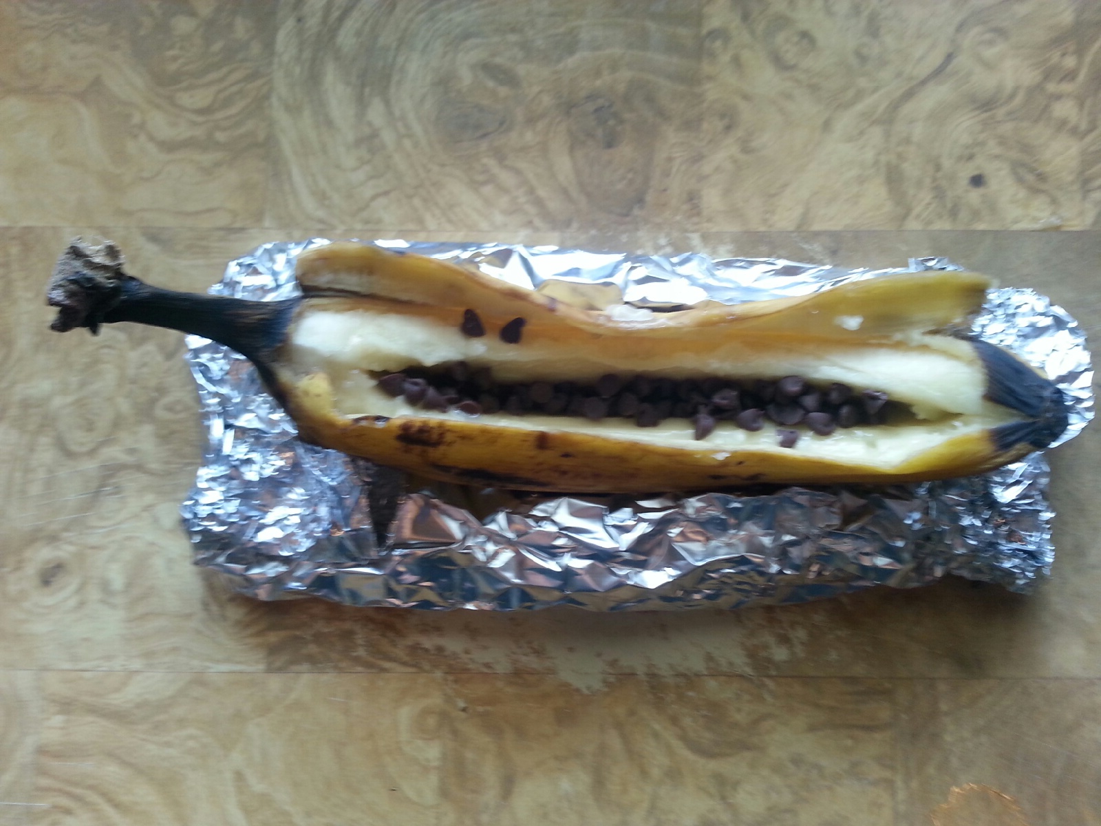 Campfire_Banana_Boat_Banana_Chocolate.jpeg