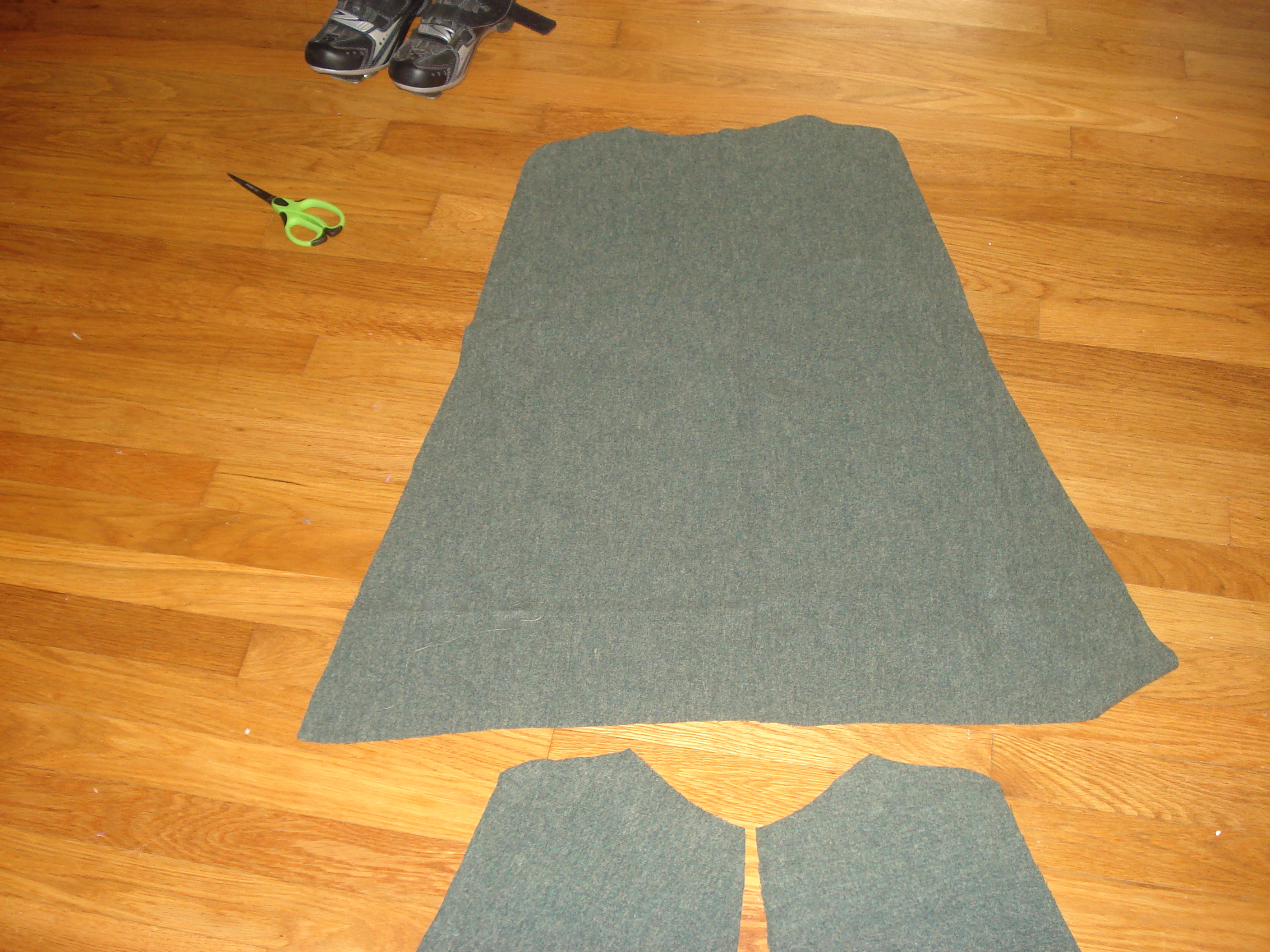 Cape Coat Instructable 015.JPG