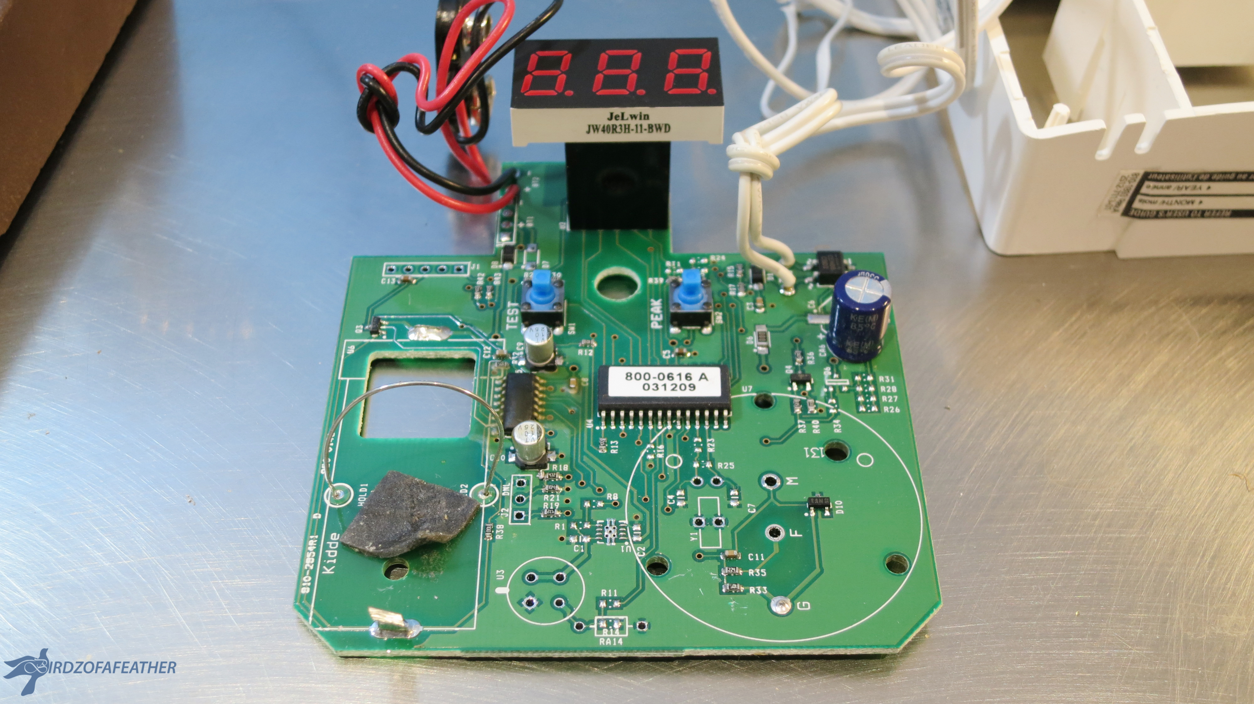 Carbon Monoxide Detector Hiding Place 073_BOF.jpg