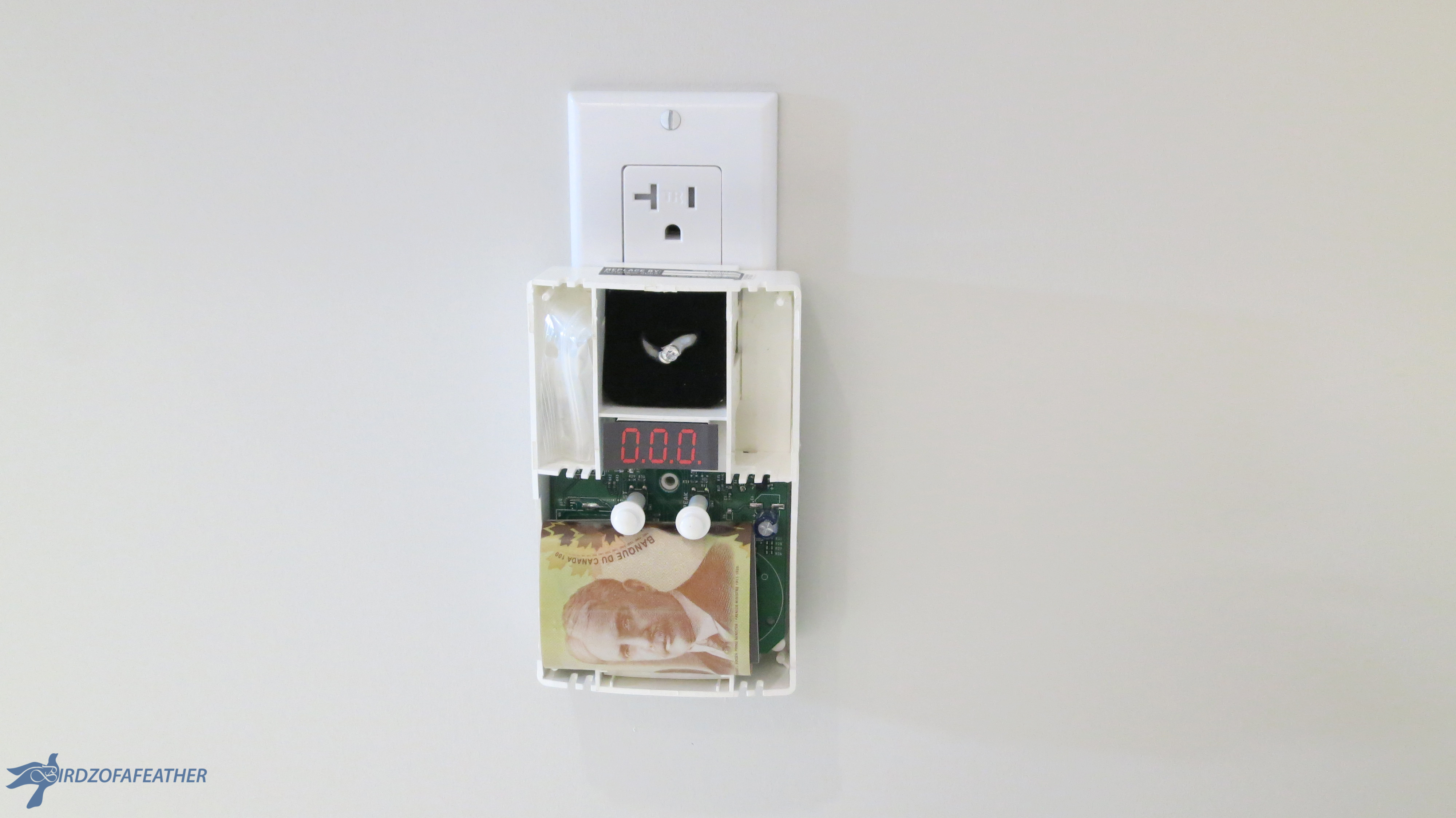 Carbon Monoxide Detector Hiding Place 209_BOF.jpg