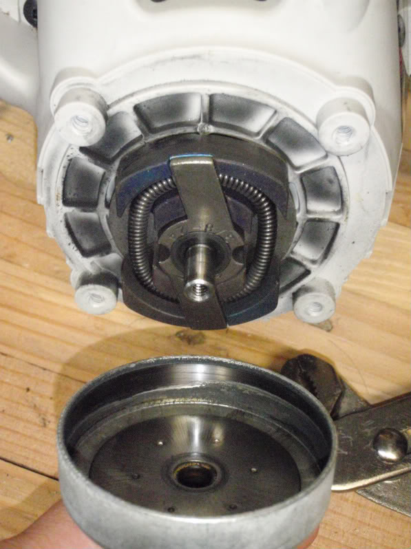 Centrifugal clutch.jpg
