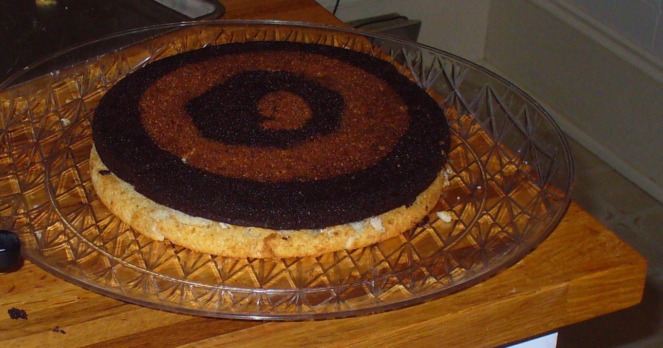 Chekerboard Cake 070.JPG