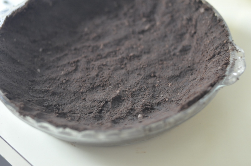 Chocolate cookie crust (800x531).jpg