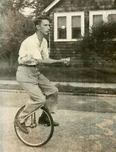 Claude Shannon Juggling.jpg