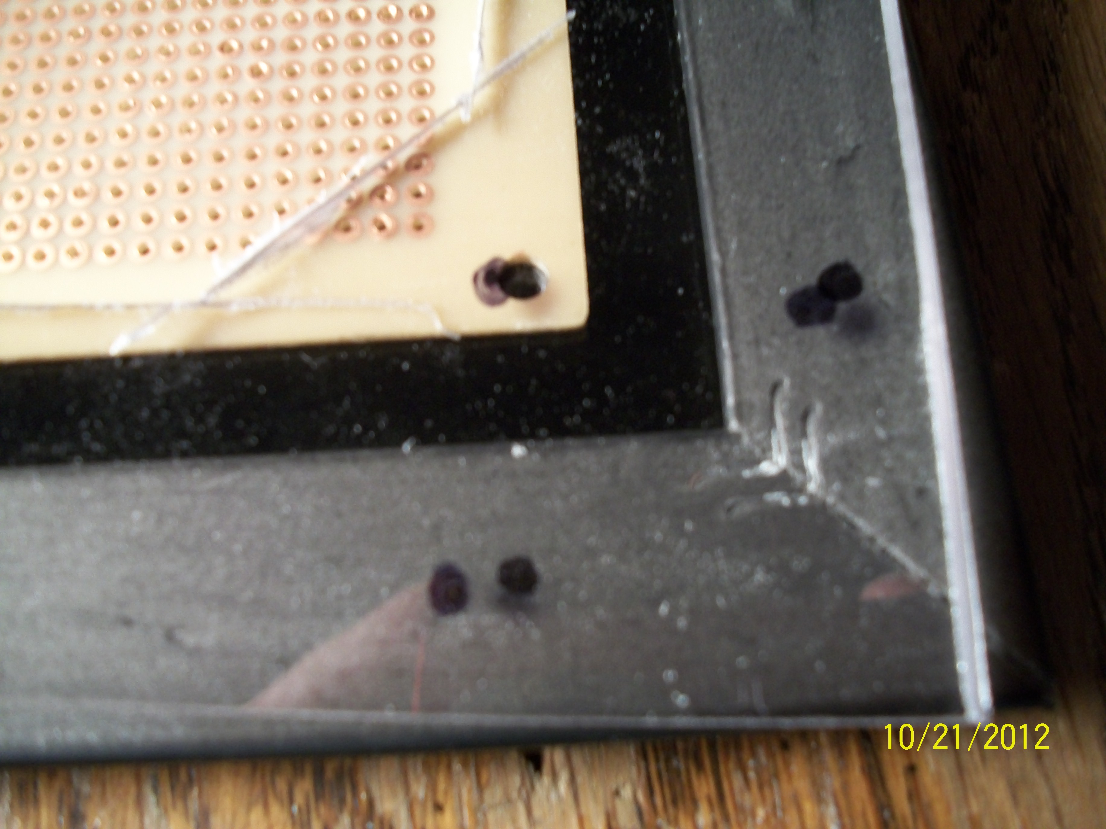 Close up of frame screw marks.JPG