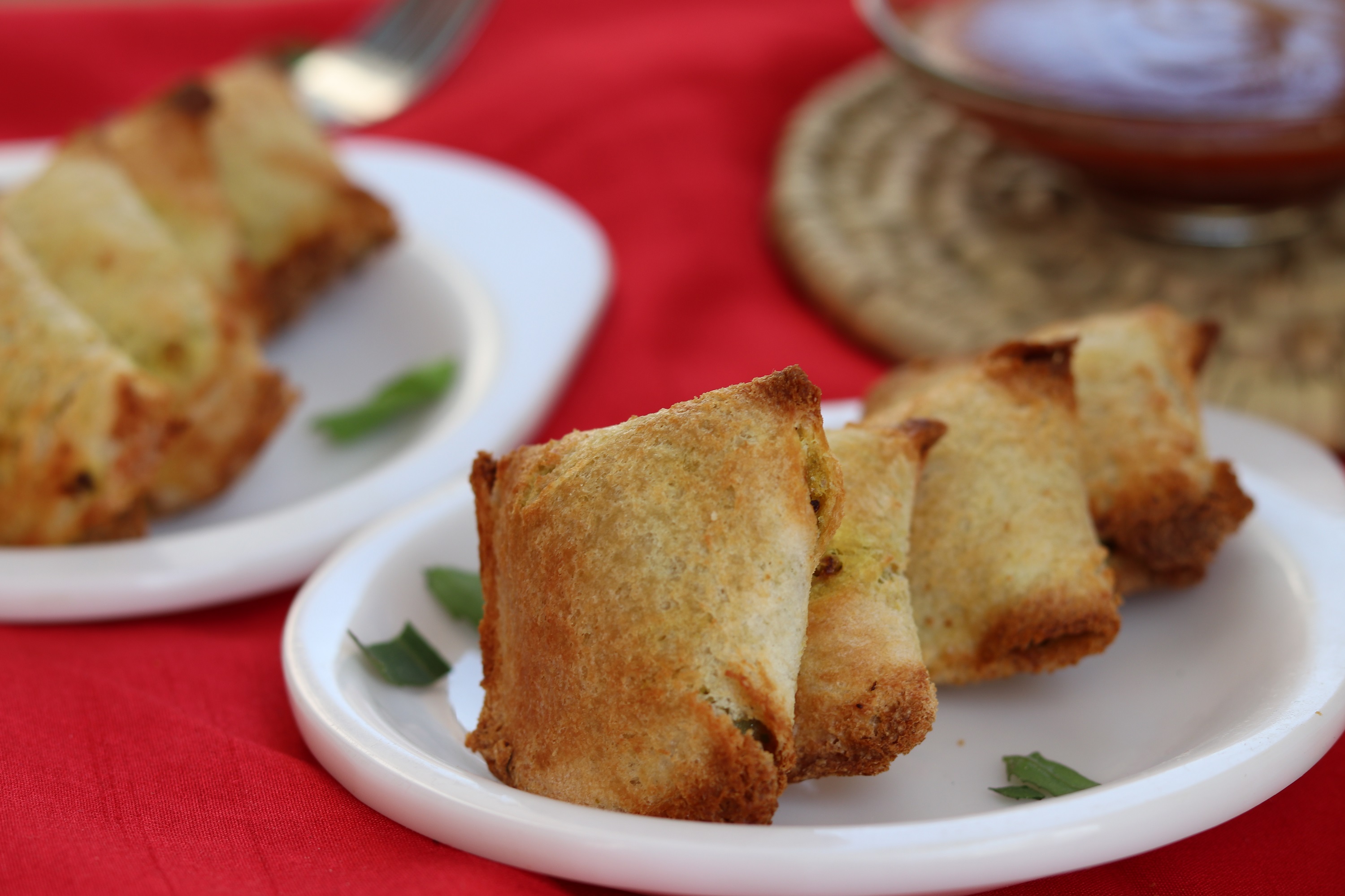 Cocktail Bread Samosa.jpg