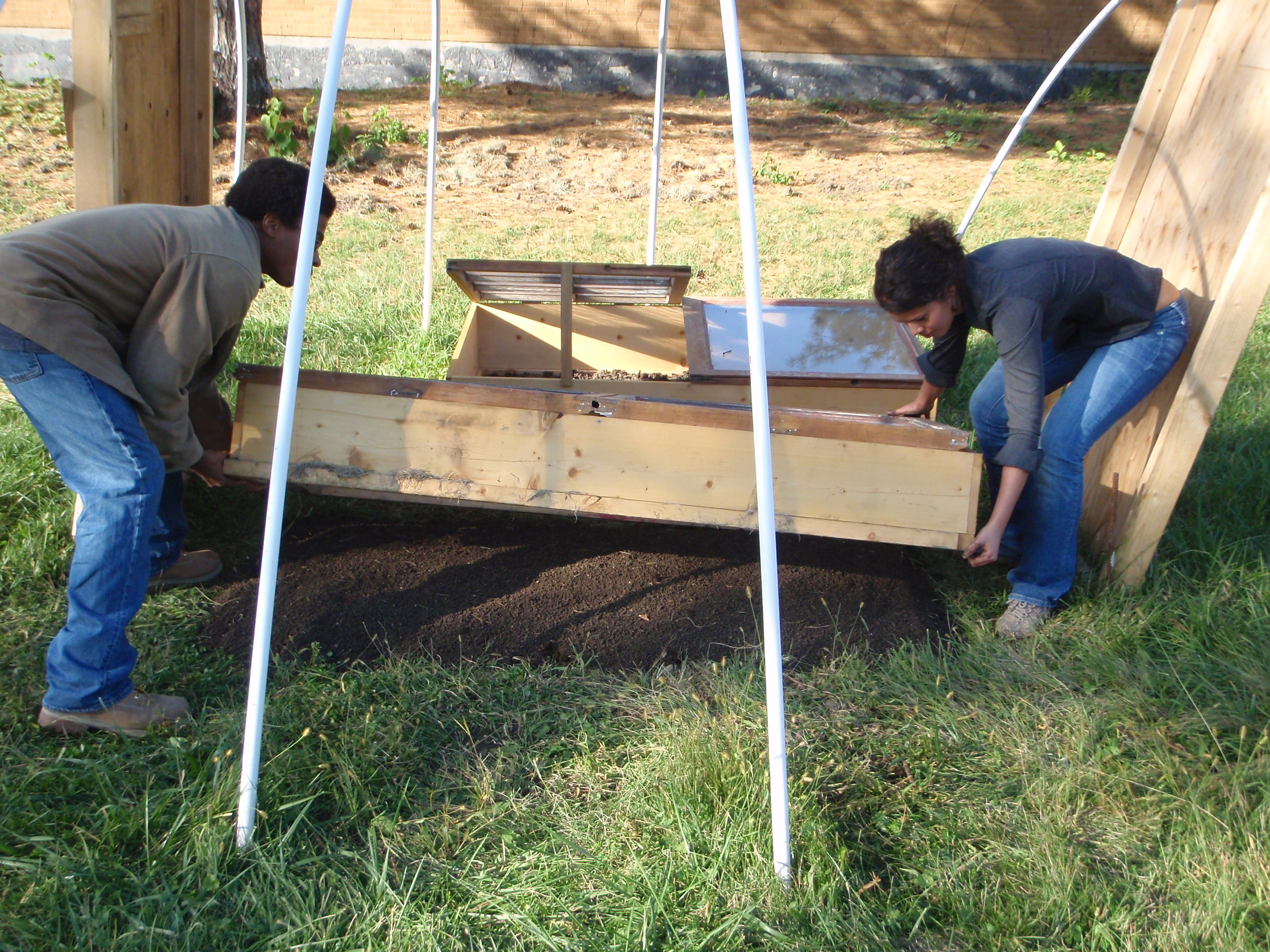 Cold Frame 022.JPG