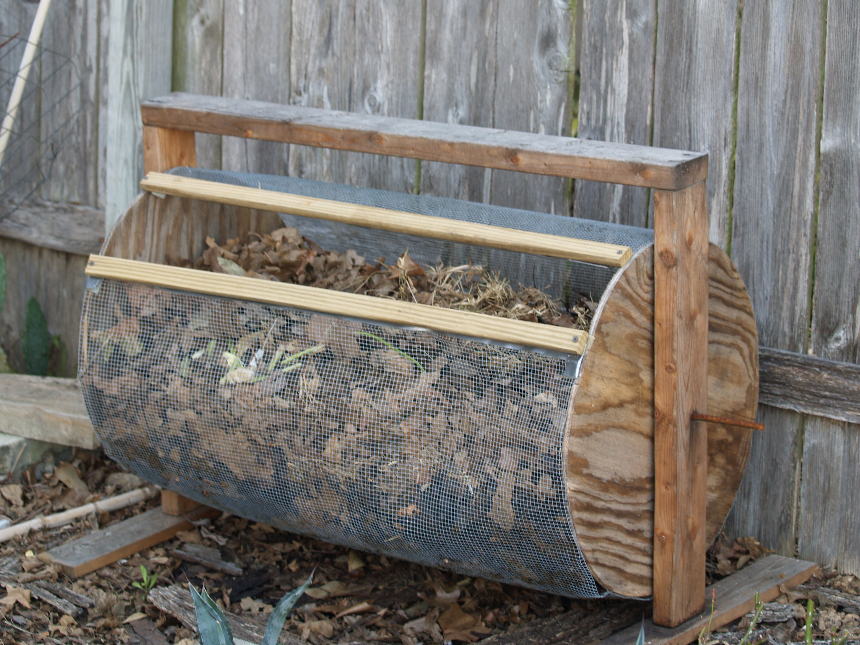 Composter_Feb2008.JPG