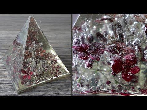 Cranesbill Flowers in Epoxy Resin|DIY Resin Art|Miniature Flowers