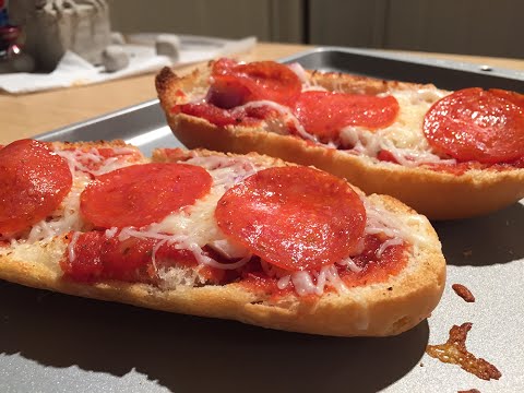 Crazy Simple Pizza Bread