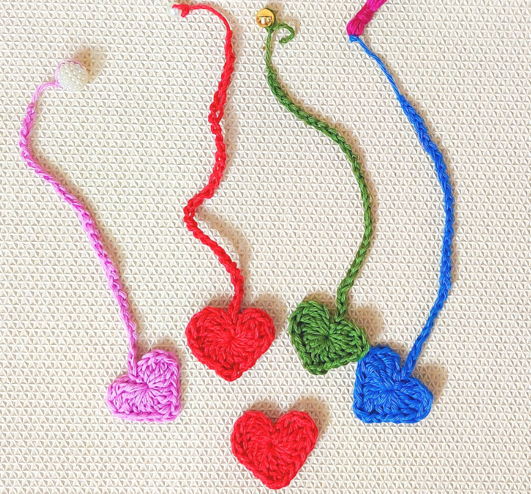 Crochet Heart Bookmark.png