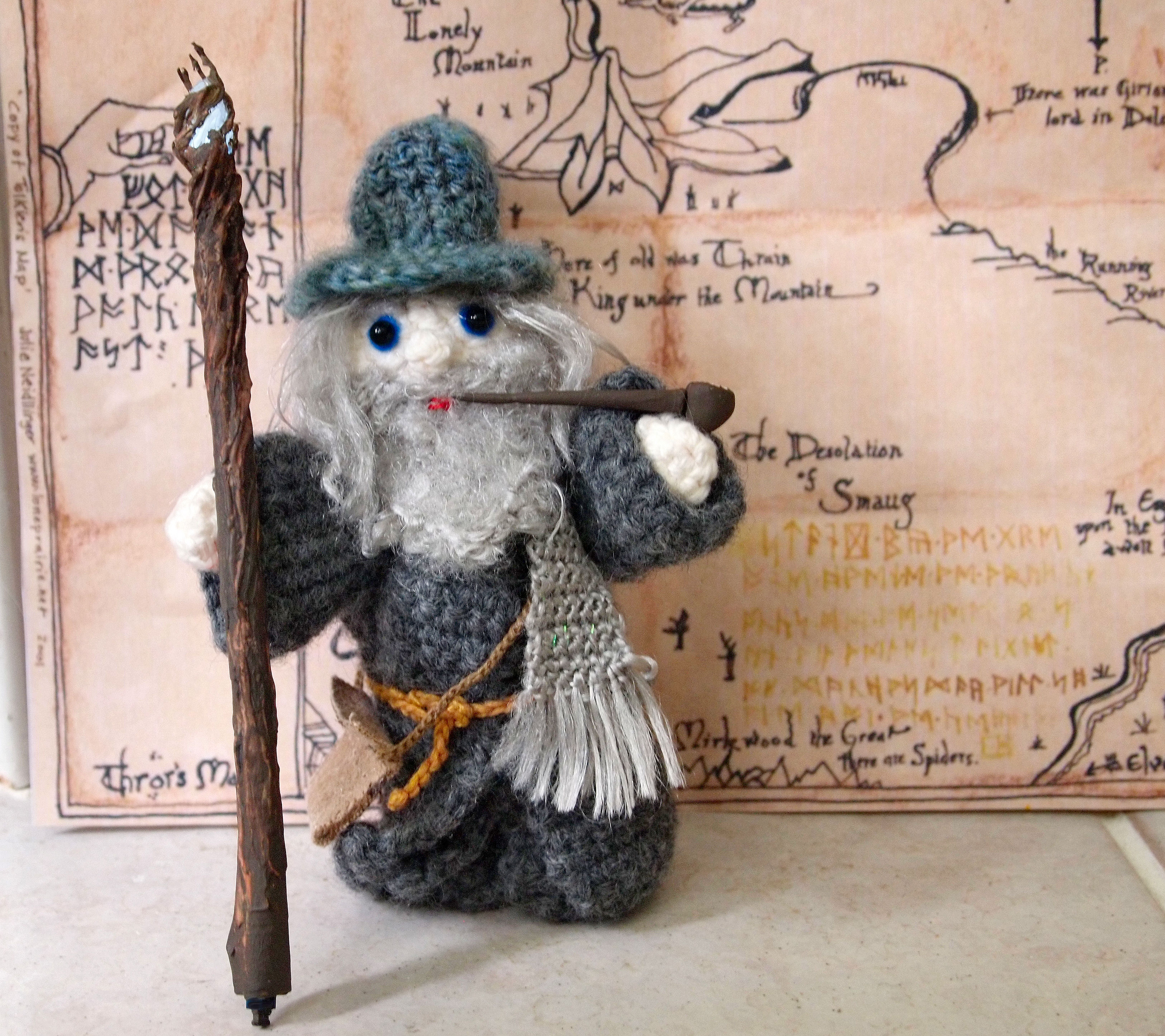 Crochet gandalf the grey.JPG