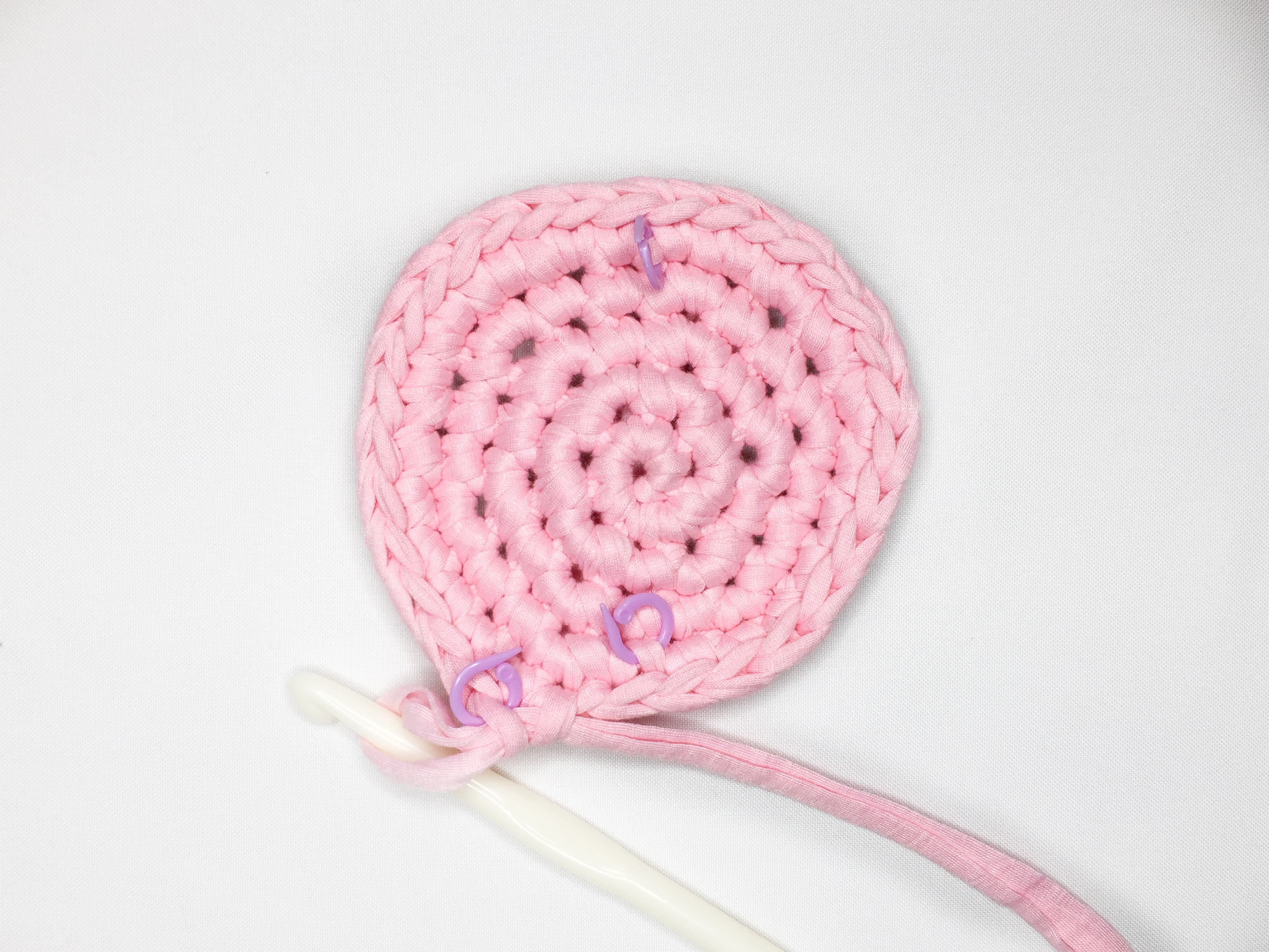 CrochetValentinesBag-step4.jpg