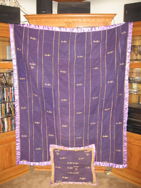 Crown Royal Quilt 004.JPG