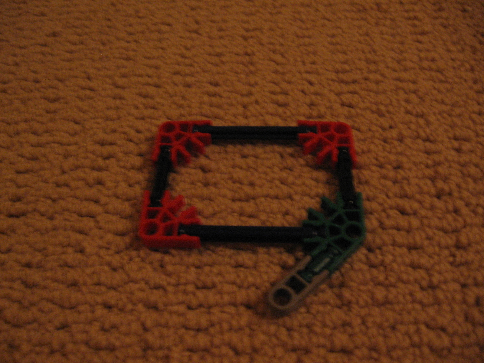 D:\Mika&euml;l\Photo, Image\Instructable #2\knex 003.jpg