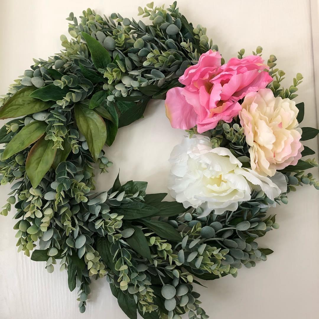 DIY All-Year Wreath on a Budget1.JPG