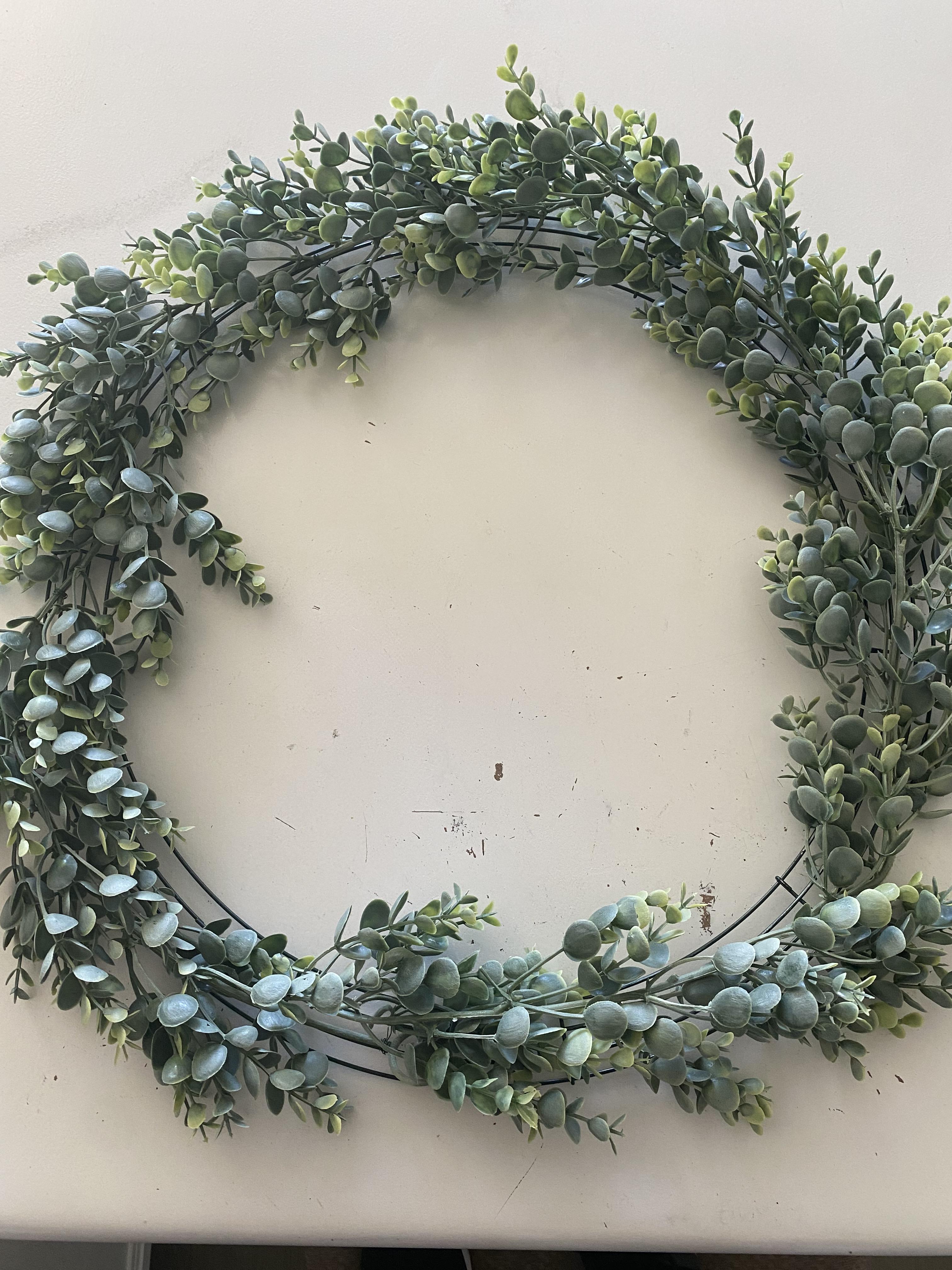 DIY All-Year Wreath on a Budget8.jpg