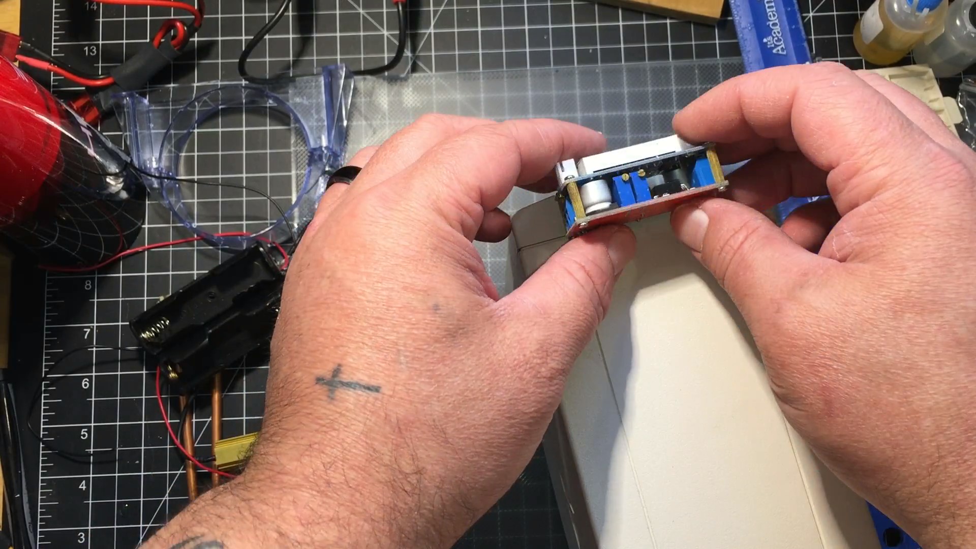 DIY Capacitive Discharge Spot Battery (5).jpg