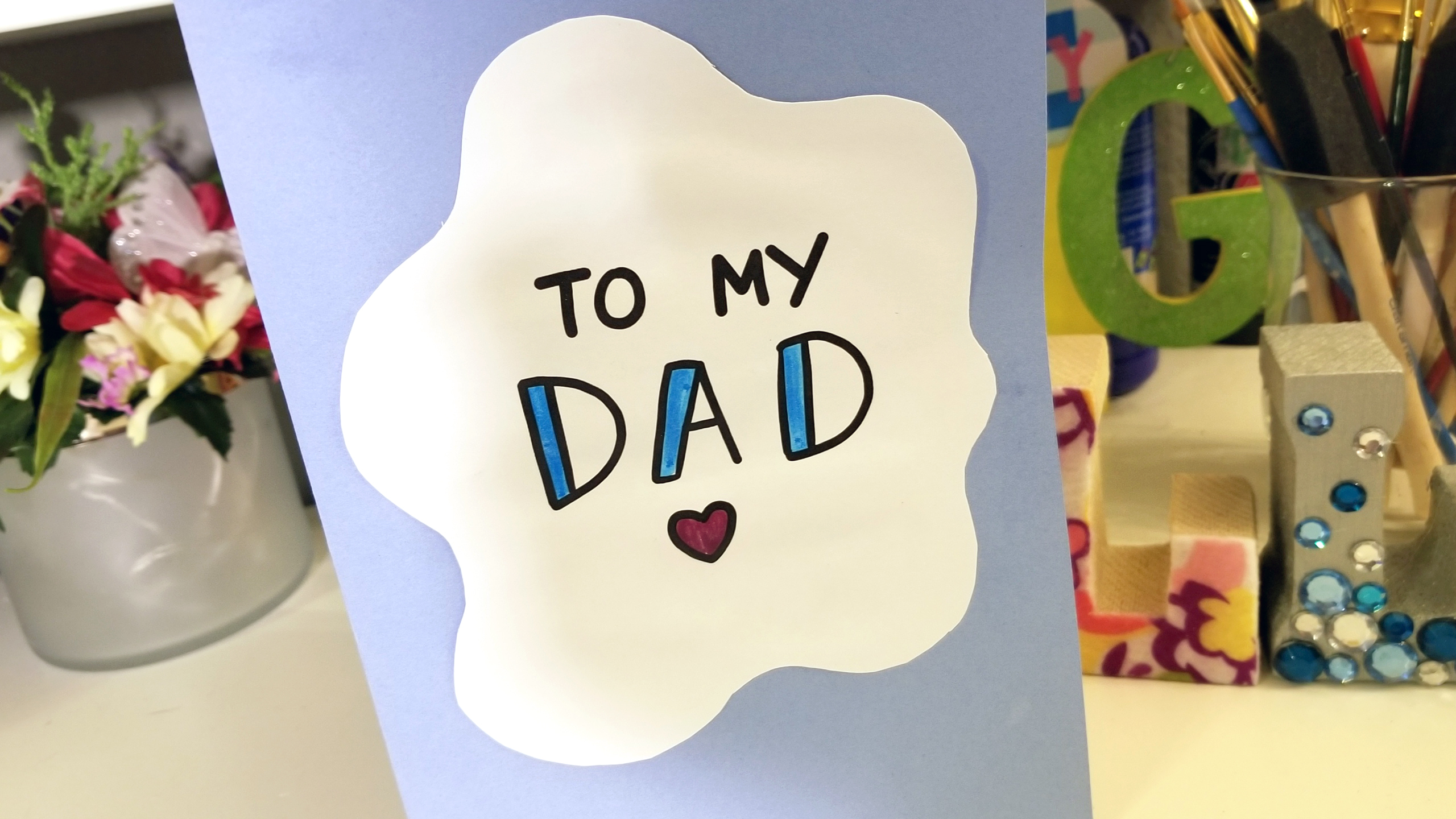 DIY Easy Father's Day Pop-Up Card Thumbnail 04.jpg