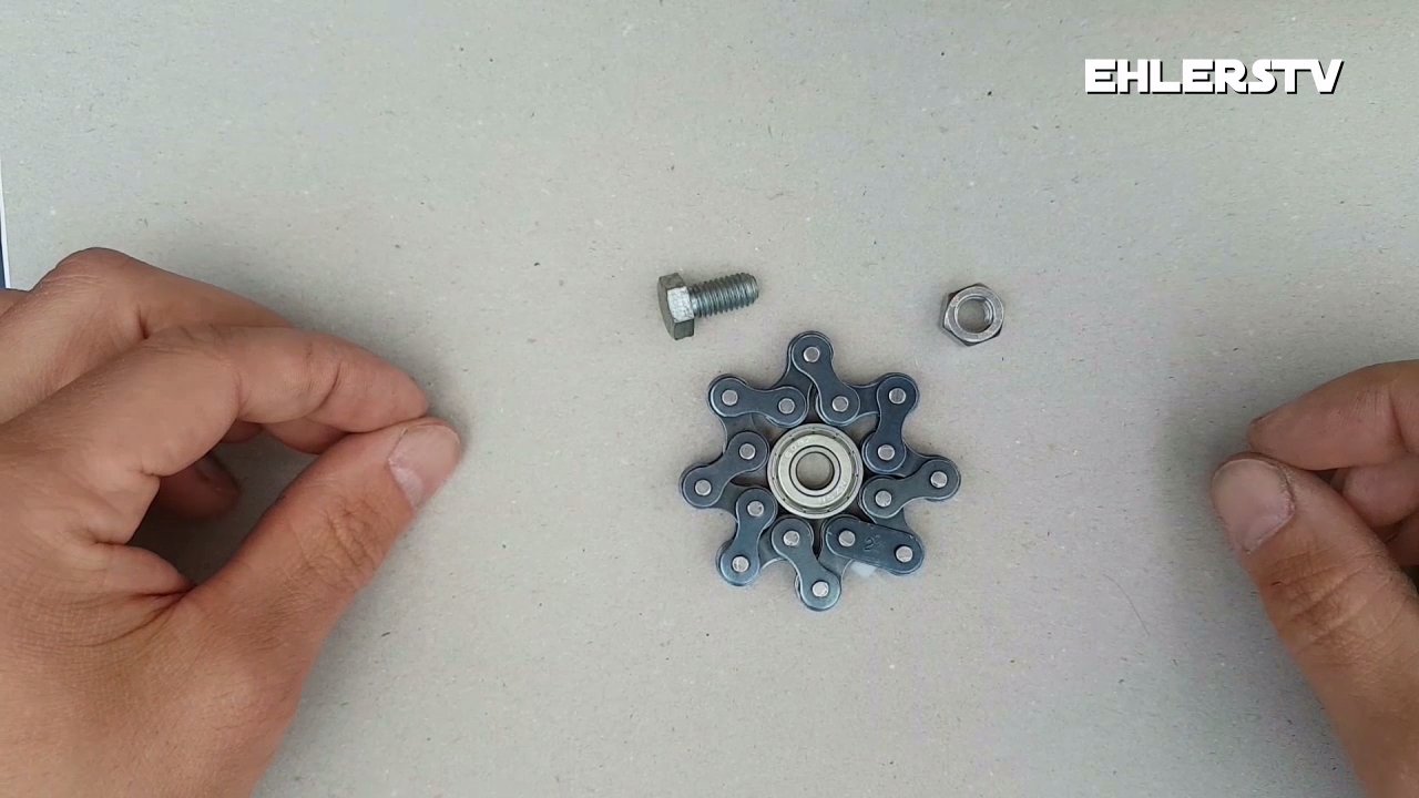 DIY Fidget Spinner ( using bicycle chain)by EhlersTv-011.jpg