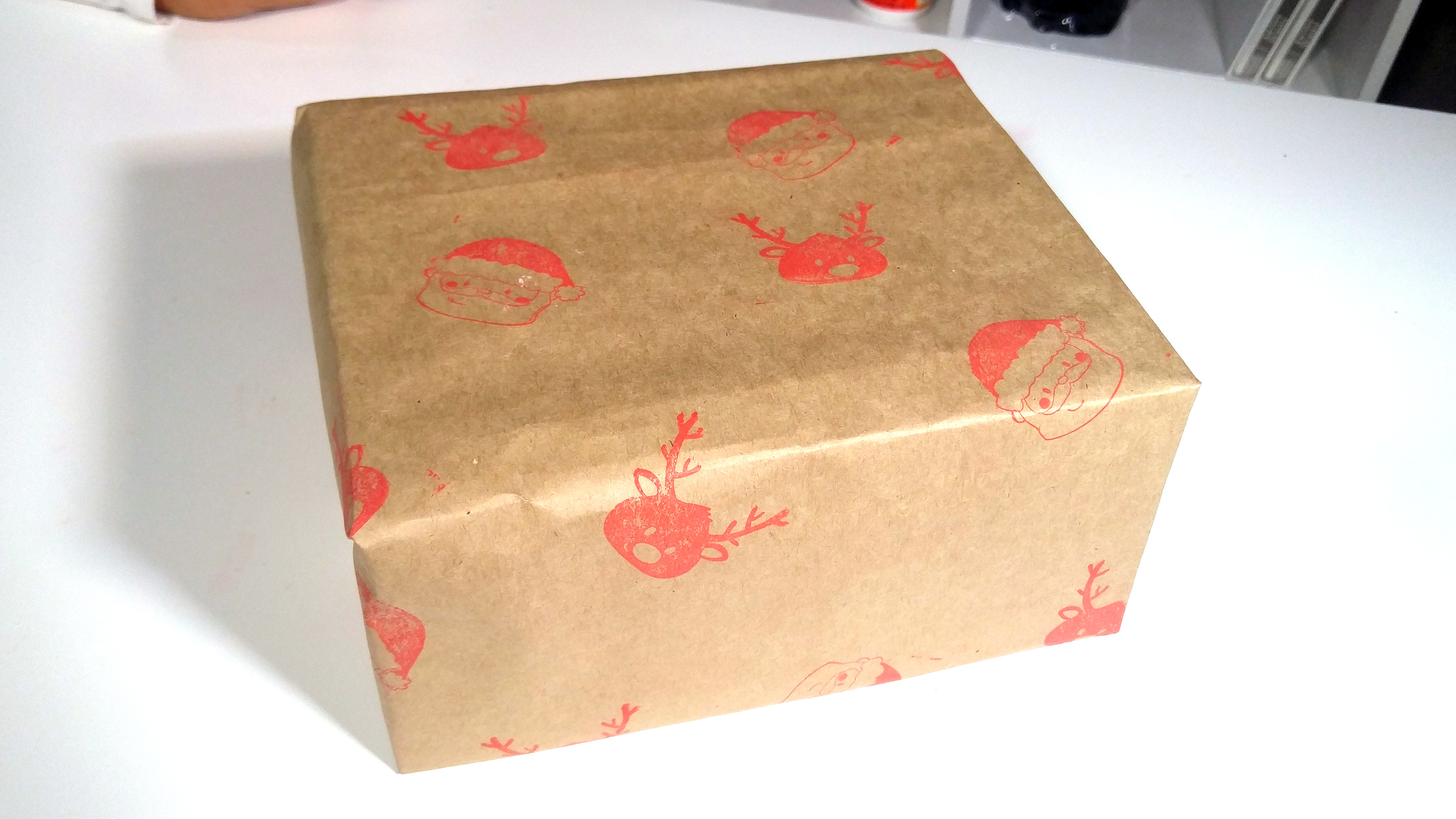 DIY Gift Wrap 1.jpg