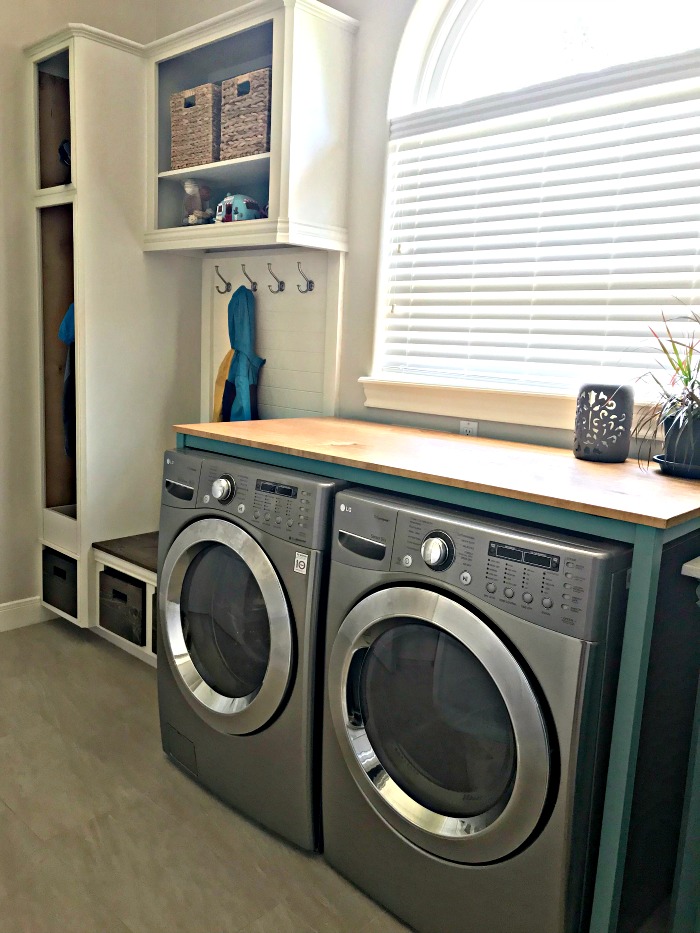 DIY Laundry Table Over Washer Dryer Plan 10.jpg