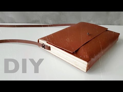 DIY Leather Handbag with Wooden Sides  Minimalist Chic !