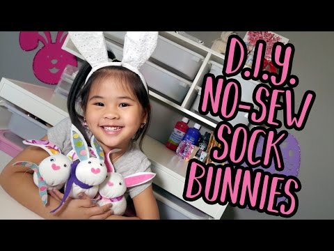 DIY No Sew Sock Bunnies | Easy Easter Crafts