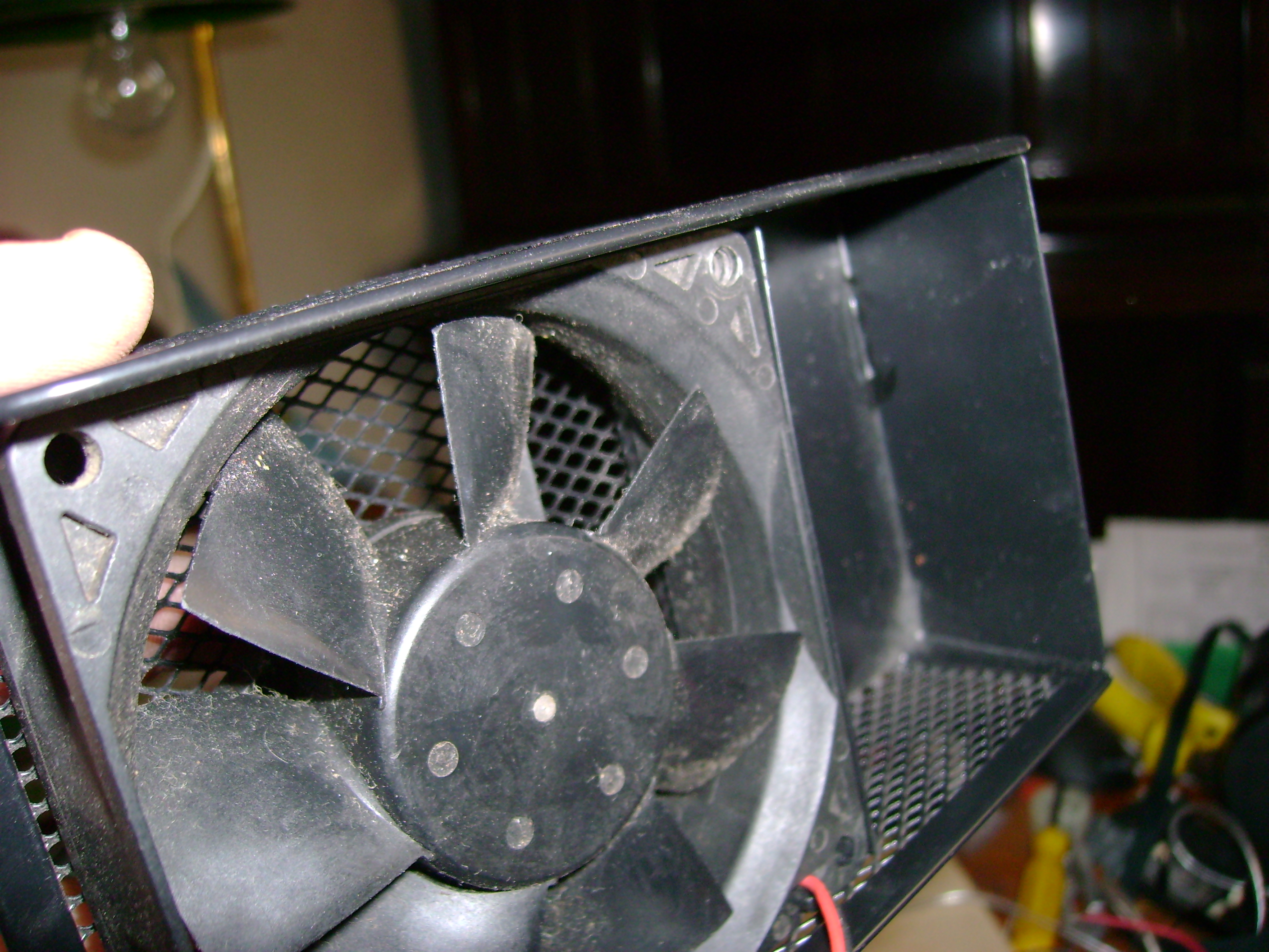 DIY Notebook cooler 006.JPG