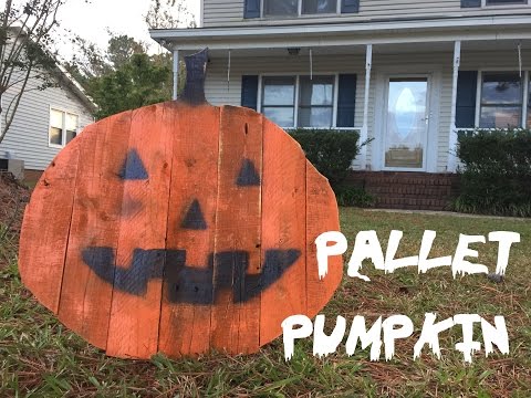 DIY Pallet Pumpkin