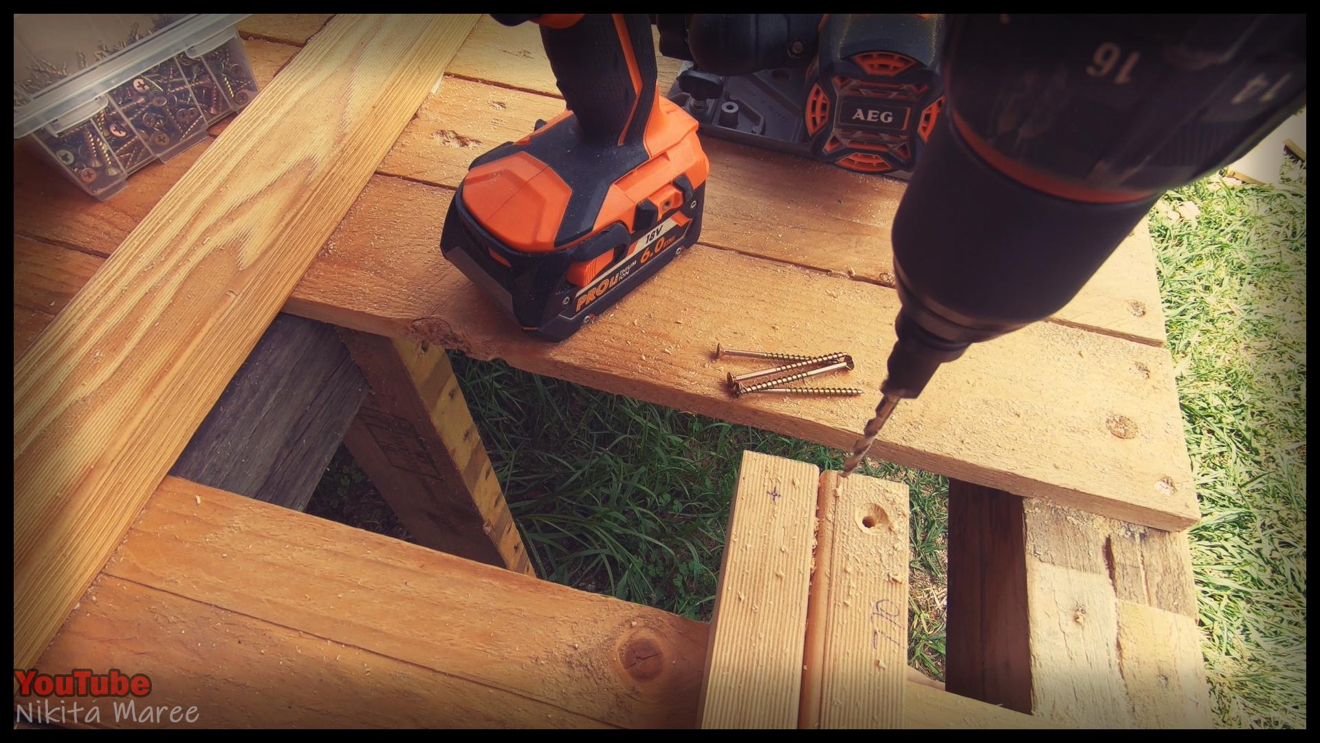 DIY Vertical Drawers, How to build with pallet wood, Tall dresser drawers easy project, (14).jpg