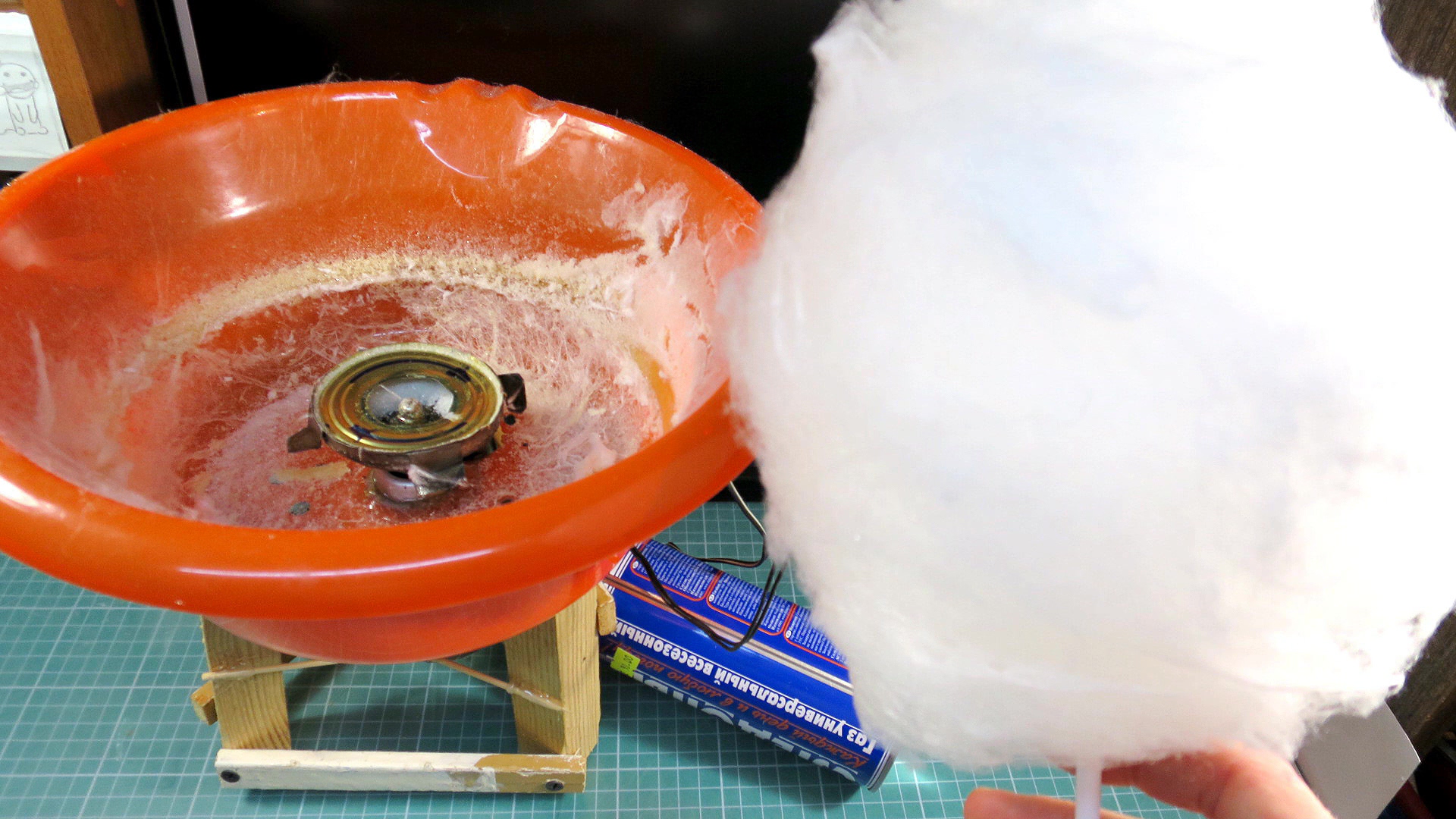 DIY cotton candy machine.mp4_20160530_234514.218.jpg