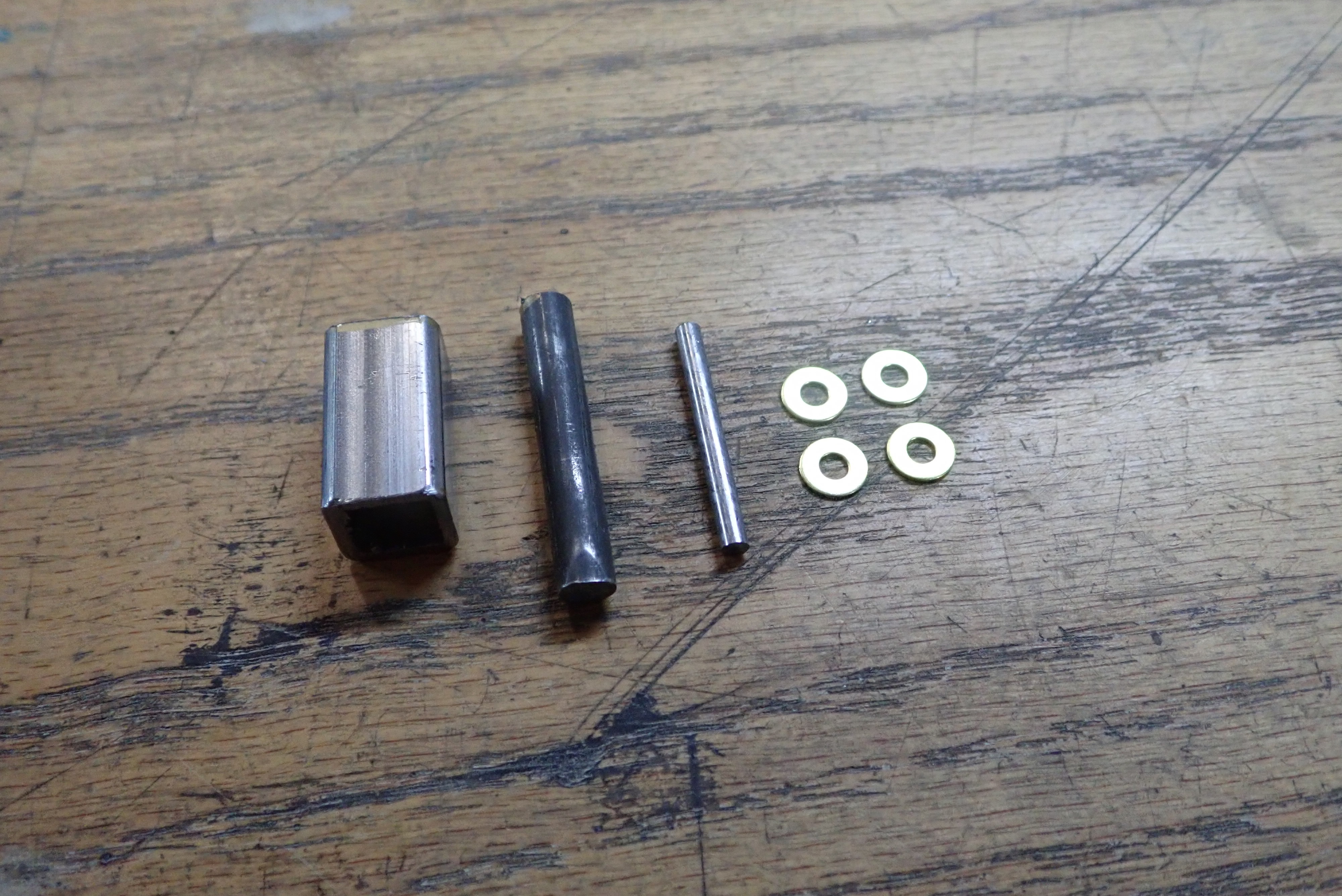 DIY homemade make sewing machine case hinges (27).JPG