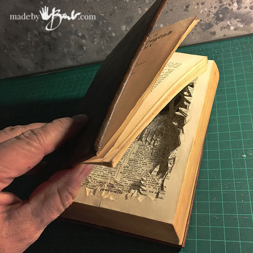 DIY-Paper-cut-Tunnel-Book-madebybarb--32.jpg