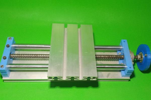 DIY-X-Axis-Slide-Homemade-Milling-Base.jpg