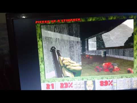 DOOM gameplay - PardusARM (Raspberry Pi 2)