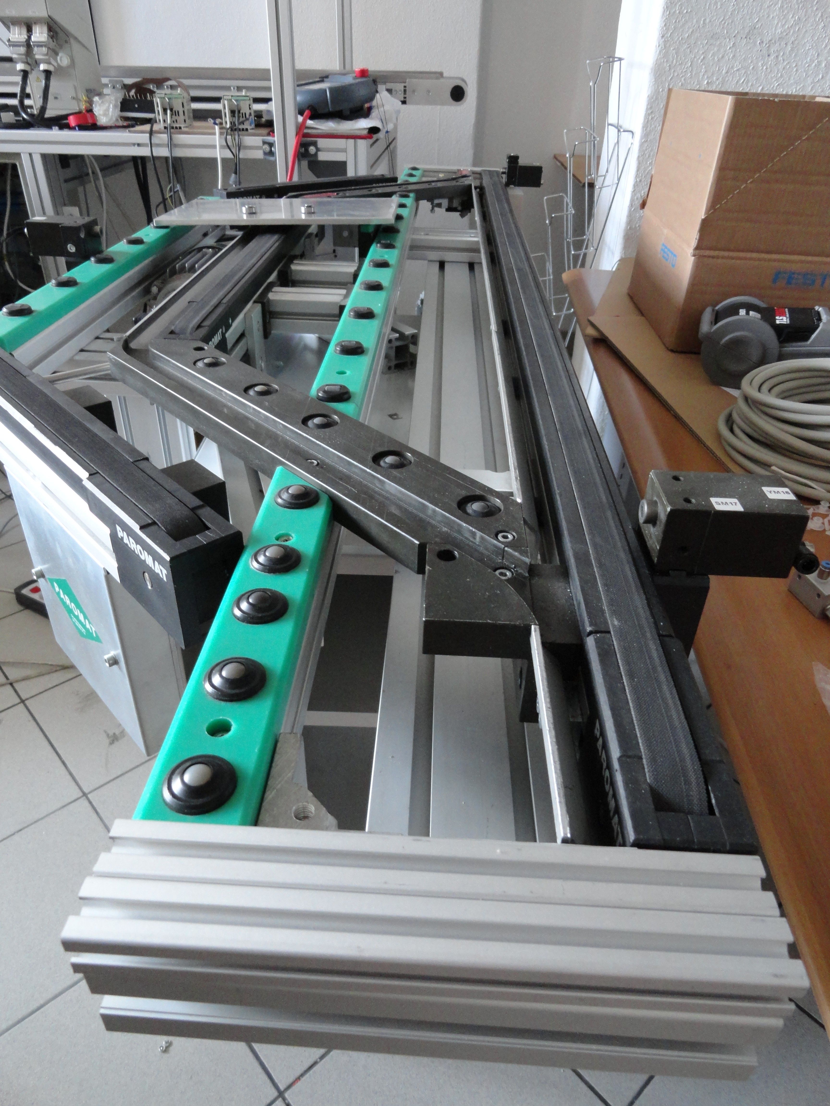 DSC01754_the_half_ready_conveyor.jpg