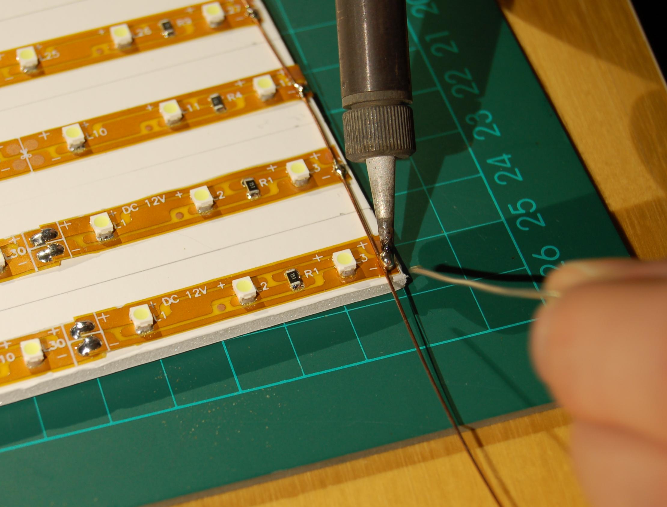 DSC_4446_cropped_soldering.jpg