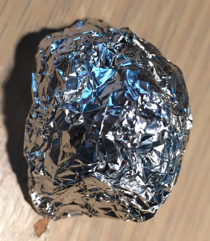 Dam It Light 32 Step 09 - Make Foil Rock 1.jpg