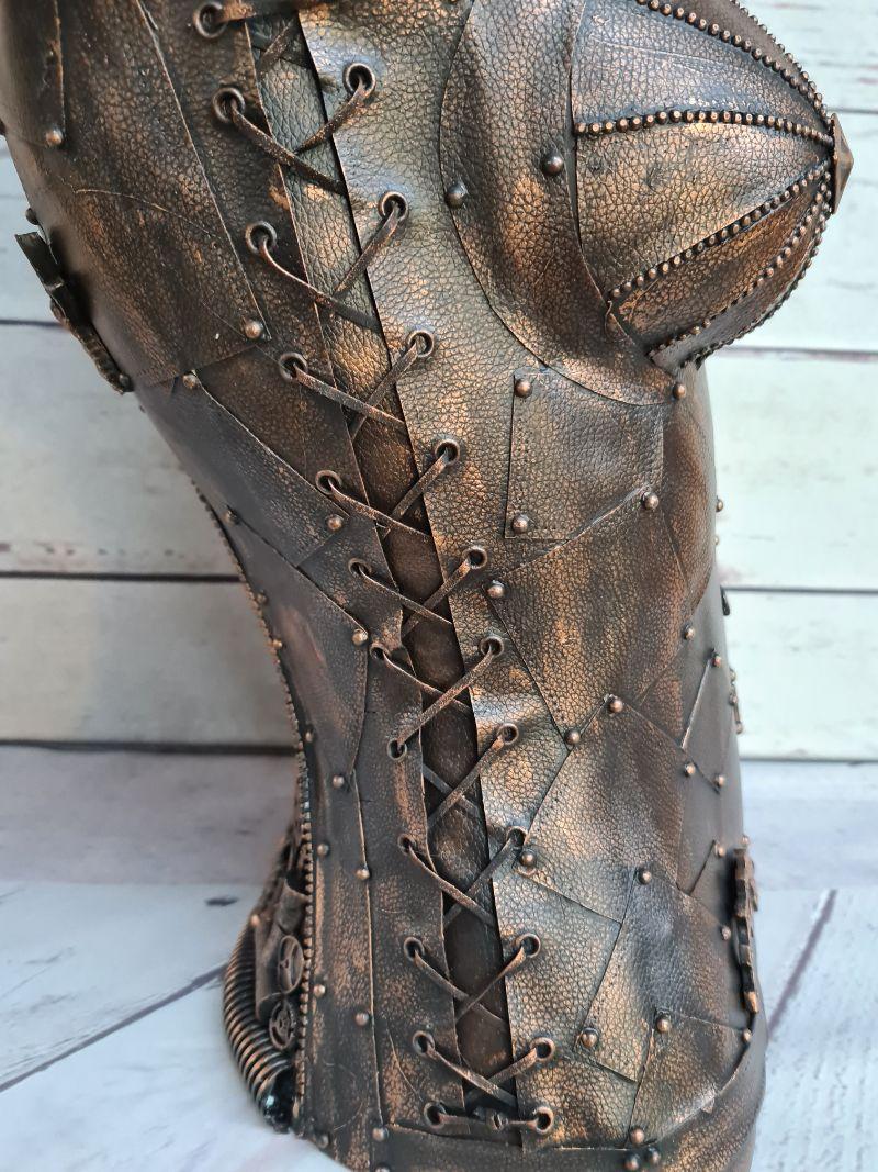 Decorated mannequin - Steampunk (37).jpg