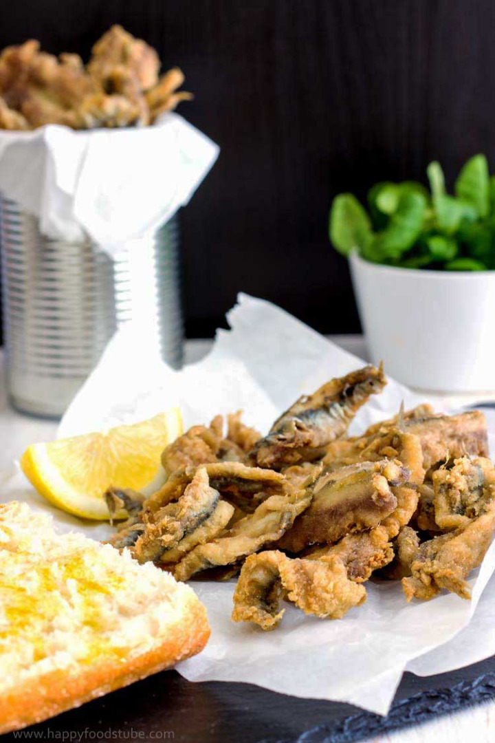 Deep-Fried-Anchovies-with-Bread.jpg