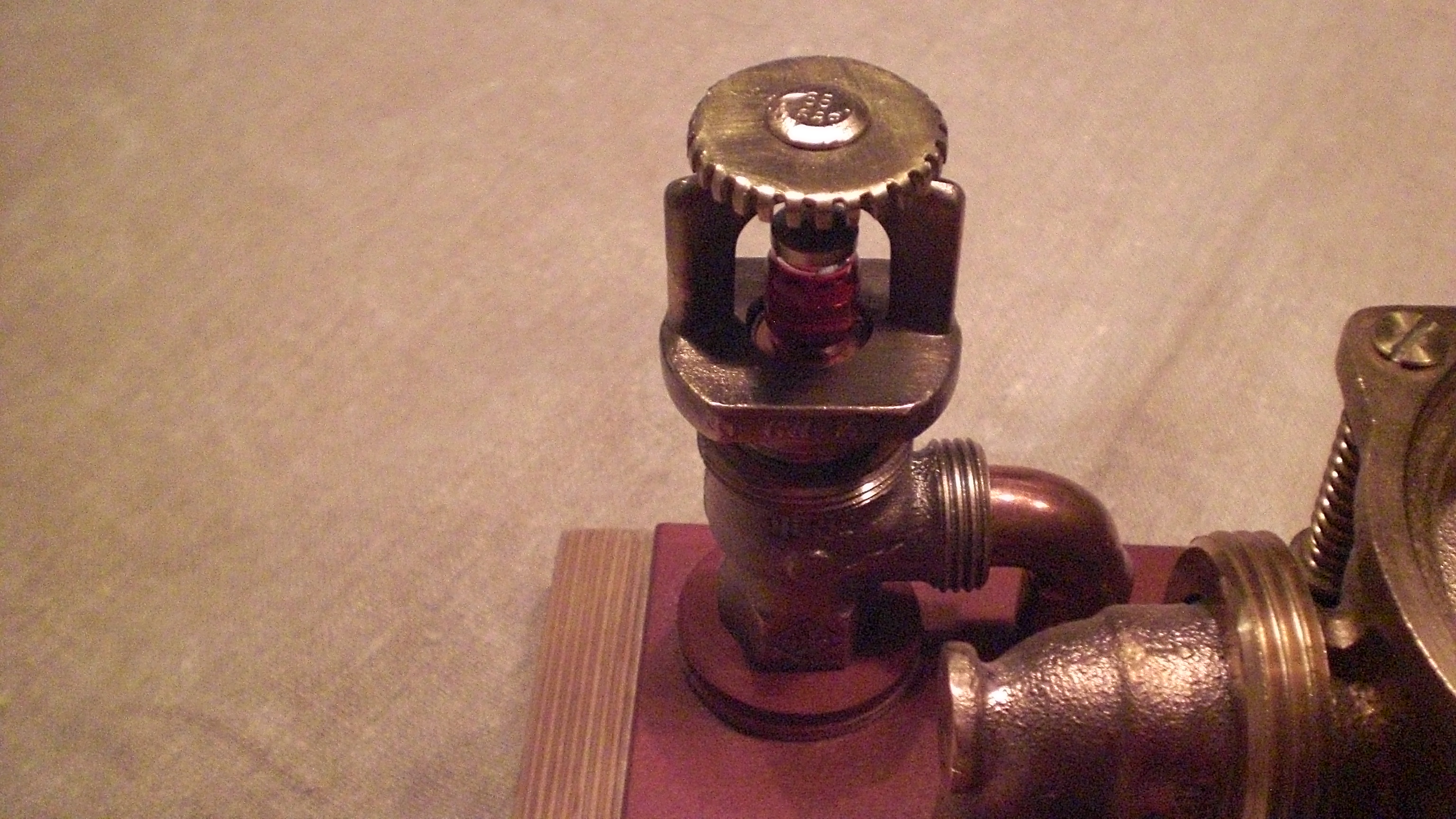 Detail-Sprinkler-links.JPG