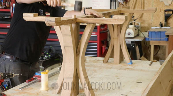 Dining Table Tutorial Step-37.jpg