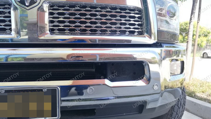 Dodge-RAM-LED-Light-Bar-Install-01.jpg