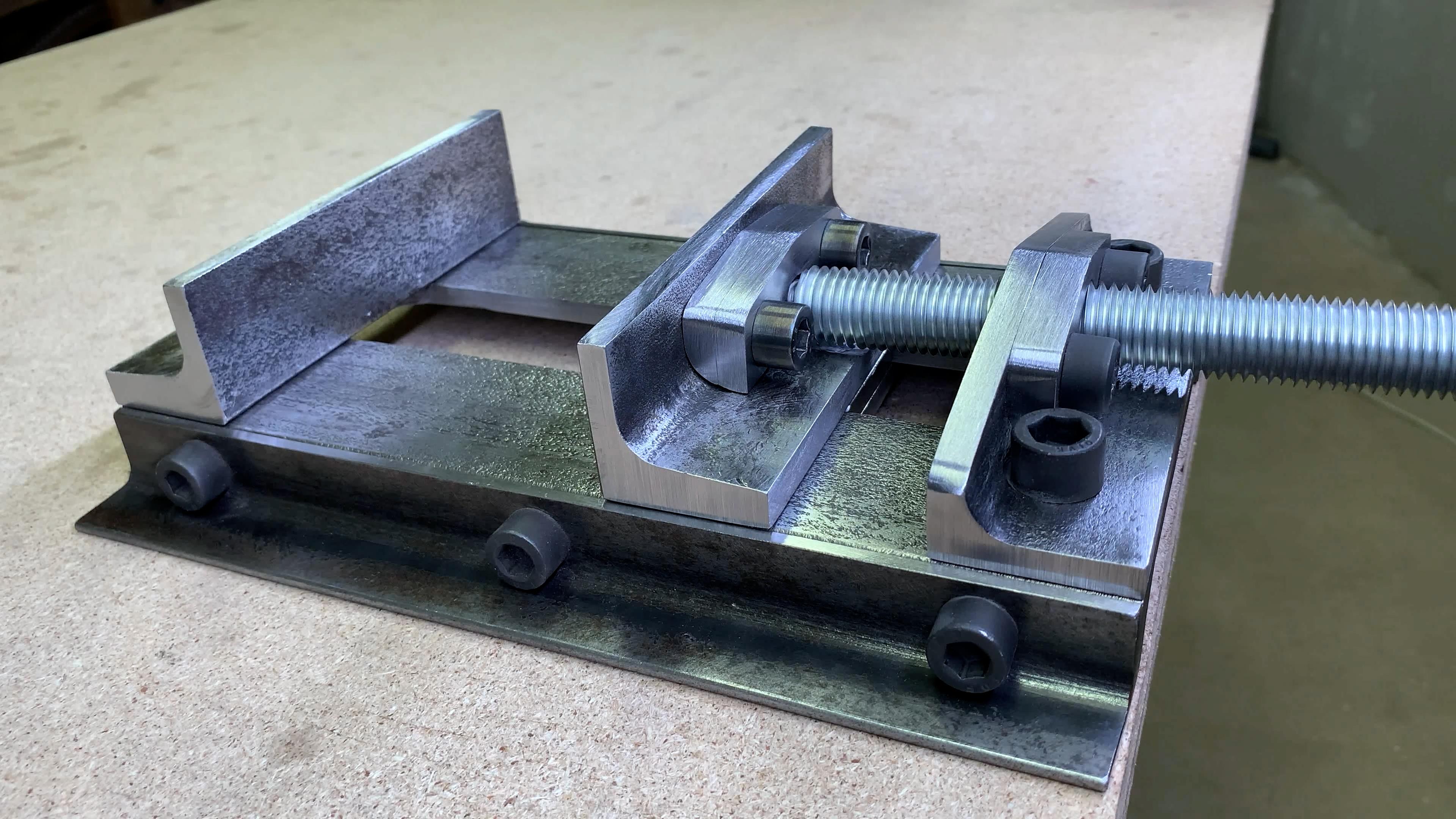 Drill press vise_final.00_08_53_11.Still100.jpg