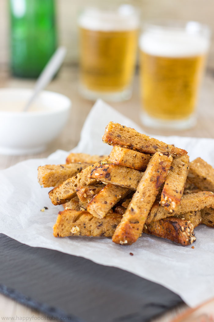 Dry-Fried-Garlic-Sourdough-Soldiers-Kuuslauguleivad-Recipe.jpg