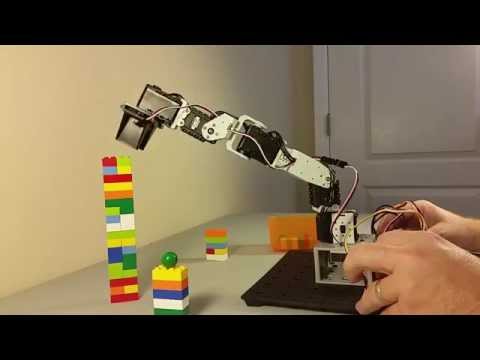 DynamixShield Robot Arm