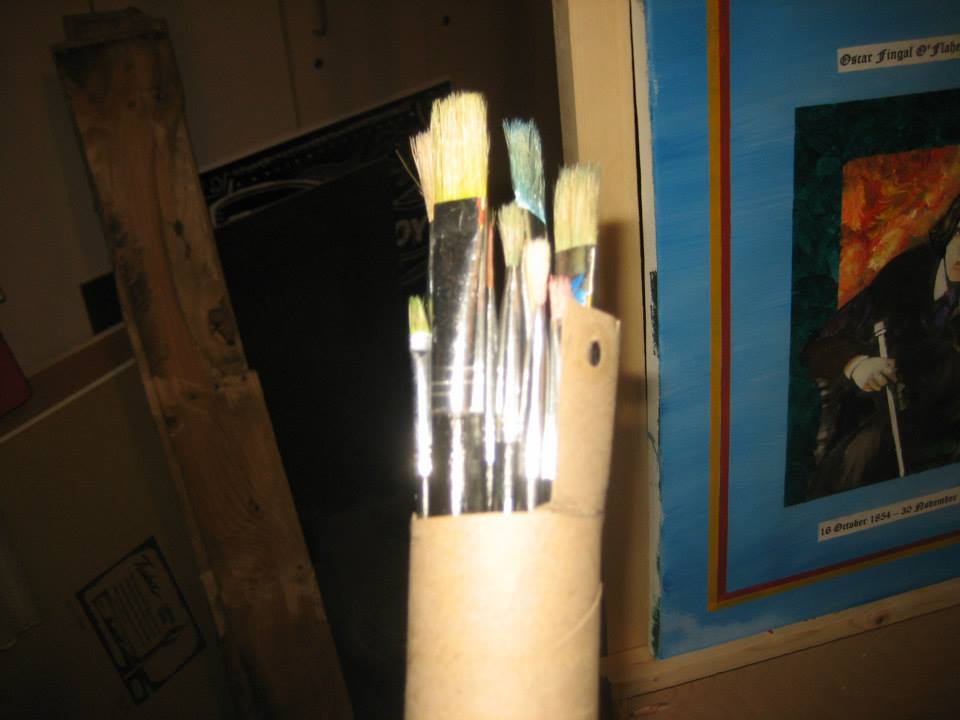 EASEL 72.jpg